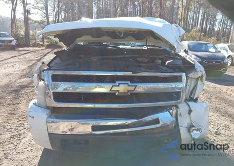 2010 Chevrolet Silverado 1500 Ls z USA, uszkodzony, nr VIN 1GCSCREA2AZ178530